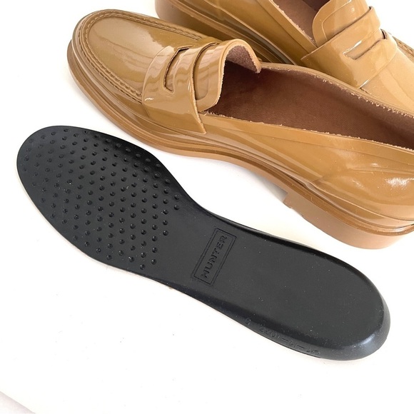 New Hunter Women's Original Waterproof Gloss Penny Loafers - Picture 4 of 9